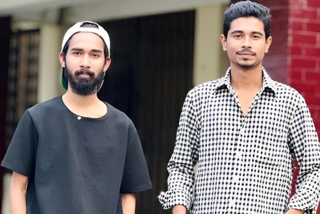 Man surrenders to police with blood-stained axe after hacking 'friend' to death Onnetion