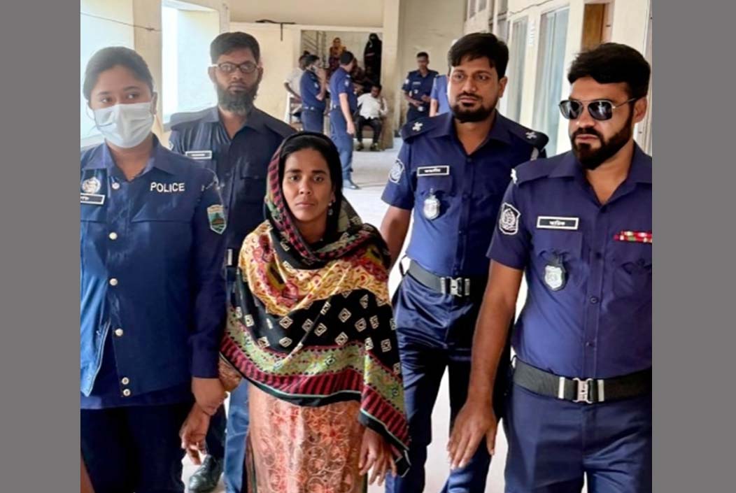 Woman arrested for chasing villagers with a gun in the village Onnetion