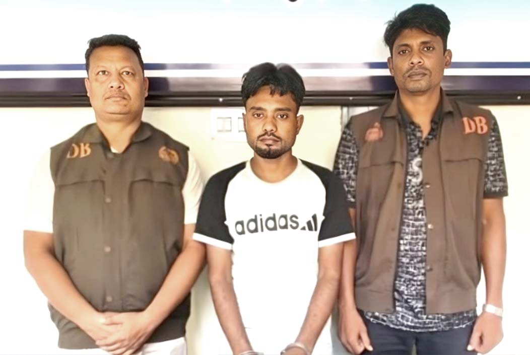 বগুড়াতে আন্তঃজেলা চোর চক্রের সদস্য গ্রেফতার, মোটরসাইকেল উদ্ধার বগুড়াতে আন্তঃজেলা চোর চক্রের সদস্য গ্রেফতার, মোটরসাইকেল উদ্ধার