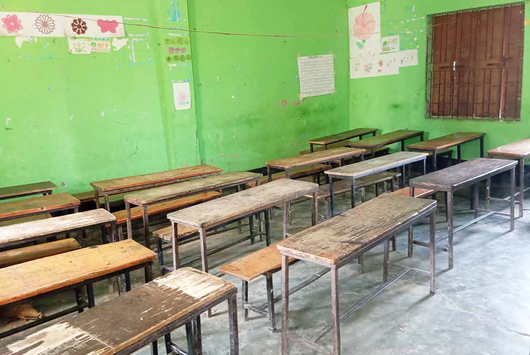 1,374 schools closed on strike to protest attacks on teachers