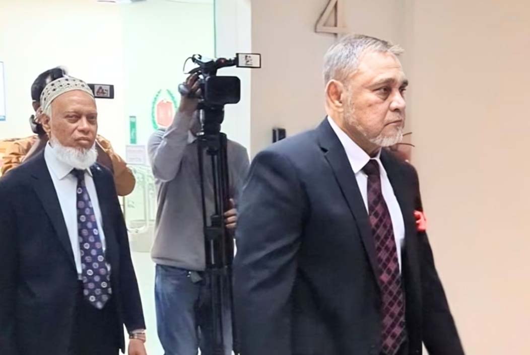 CEC Nasir Uddin at Bangabhaban to meet the President Onnetion