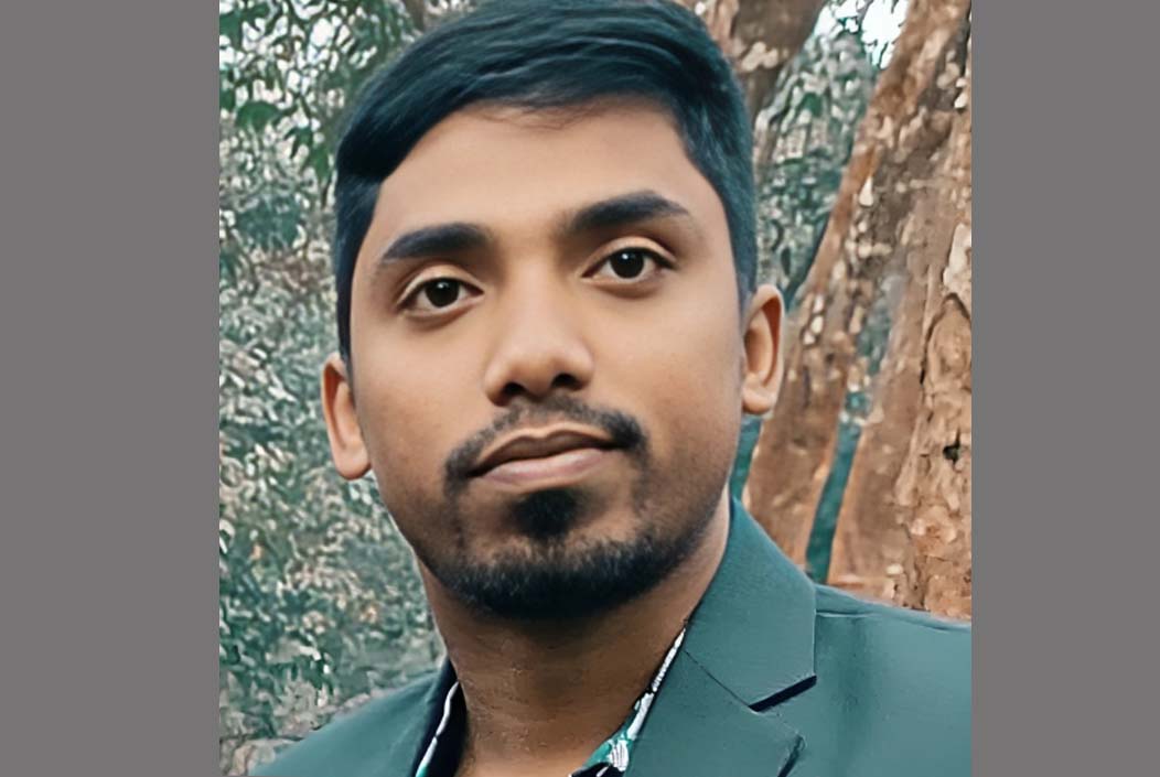 Navy member dies in road accident in Chittagong Onnetion