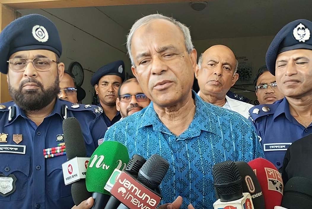 সন্ত্রাস দমনে ‘অপারেশন ডেভিল হান্ট: ফেজ-২’ চালু করা হবে: স্বরাষ্ট্র উপদেষ্টা 'Operation Devil Hunt Phase-2' to be launched to combat terrorism Home Affairs Advisor Onnetion