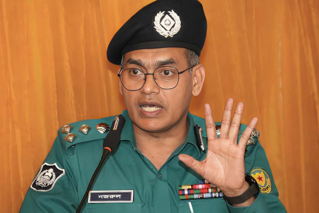 ‘গান পয়েন্টে’ থাকা জুলাই যোদ্ধাদের নিরাপত্তা জোরদার হচ্ছে: ডিএমপি Security of July fighters at 'gun point' being strengthened DMP Onnetion