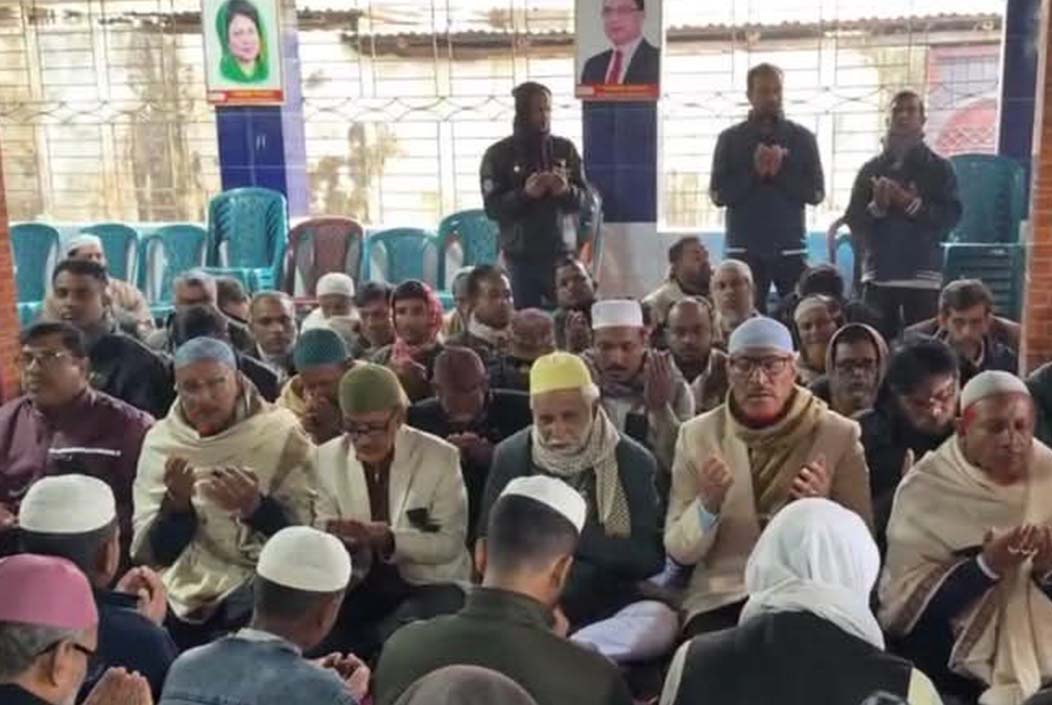 খালেদা জিয়ার মৃত্যুতে শেরপুওে শোকের ছায়া, দিনভর নানা কর্মসূচি পালন Sherpo mourns Khaleda Zia's death, holds various programs throughout the day Onnetion