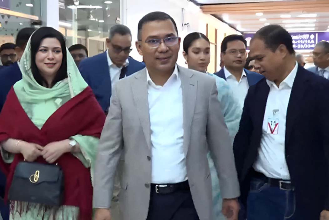 ১৭ বছর পর ঐতিহাসিক স্বদেশ প্রত্যাবর্তন তারেক রহমানের Tarique Rahman makes historic homecoming after 17 years Onnetion