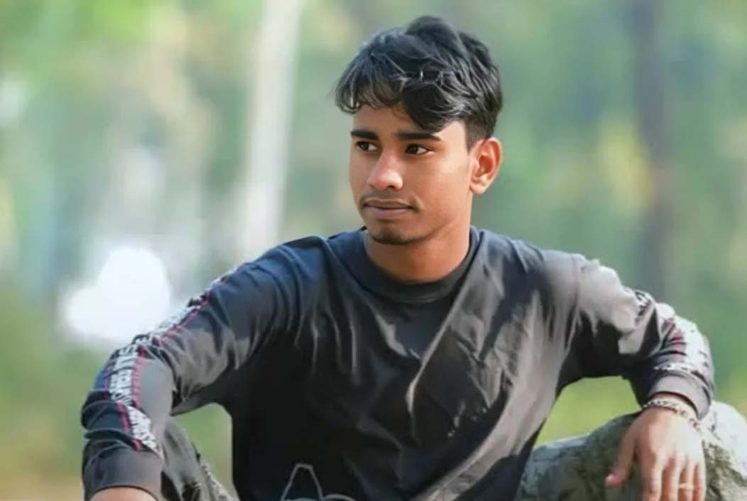 লালমনিরহাট সীমান্তে বিএসএফের গুলিতে বাংলাদেশি যুবক আহত Bangladeshi youth injured in BSF firing at Lalmonirhat border Onnetion