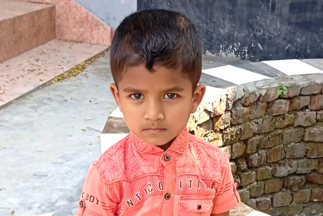 Body of child recovered from cowshed in Pirojpur 3 days after going missing Onnetion