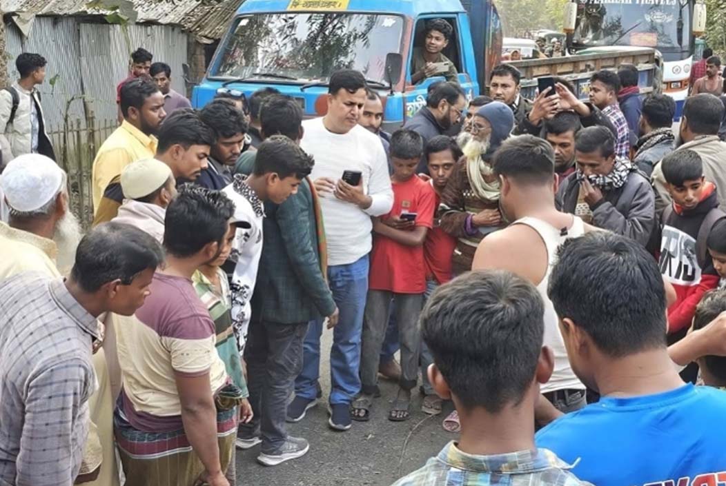 বগুড়ার কাহালুতে ট্রাক-মোটরসাইকেল সংঘর্ষে মাদরাসা শিক্ষক নিহত Madrasa teacher killed in truck-motorcycle collision in Kahalu, Bogra Onnetion