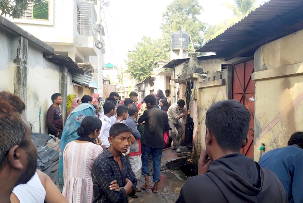House destroyed in Sherpur after phone explodes while charging Onnetion
