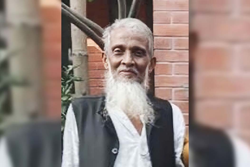 জমিসংক্রান্ত বিরোধে শিক্ষকের পায়ের রগ কাটল প্রতিপক্ষ Opponent cuts off a vein in a teacher's leg in a land dispute Onnetion