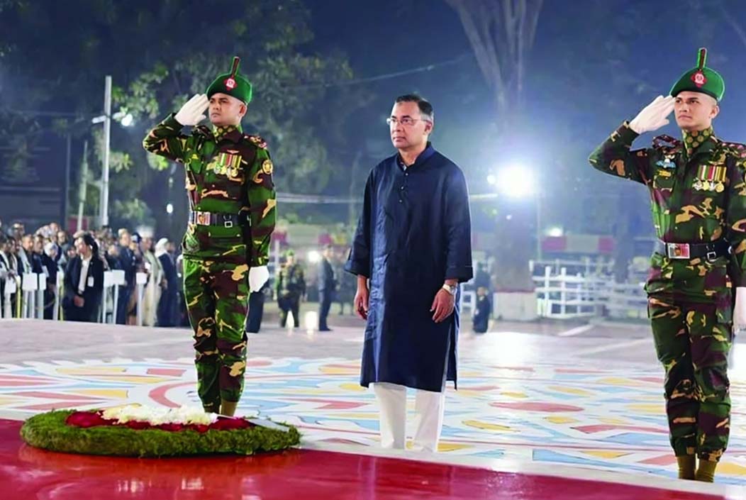 ভাষা শহীদদের প্রতি শ্রদ্ধা জানালেন প্রধানমন্ত্রী তারেক রহমান Prime Minister Tarique Rahman pays tribute to language martyrs Onnetion