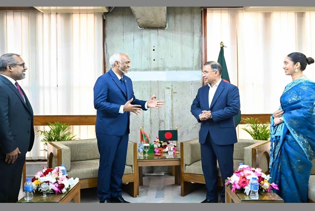 Prime Minister pays tribute at Savar Memoria Onnetion