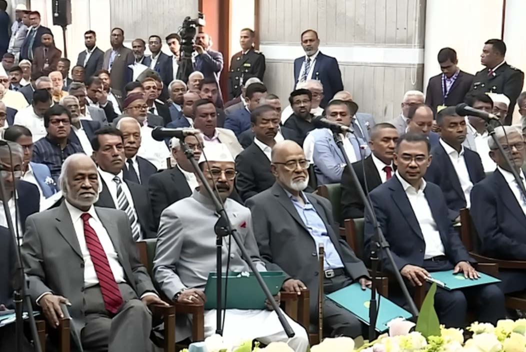 শপথ নিতে সংসদ ভবনে তারেক রহমান Tarique Rahman at Parliament House to take oath Onnetion