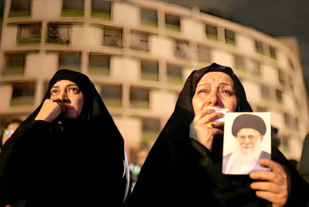 Did Khamenei's wife also die after him Onnetion