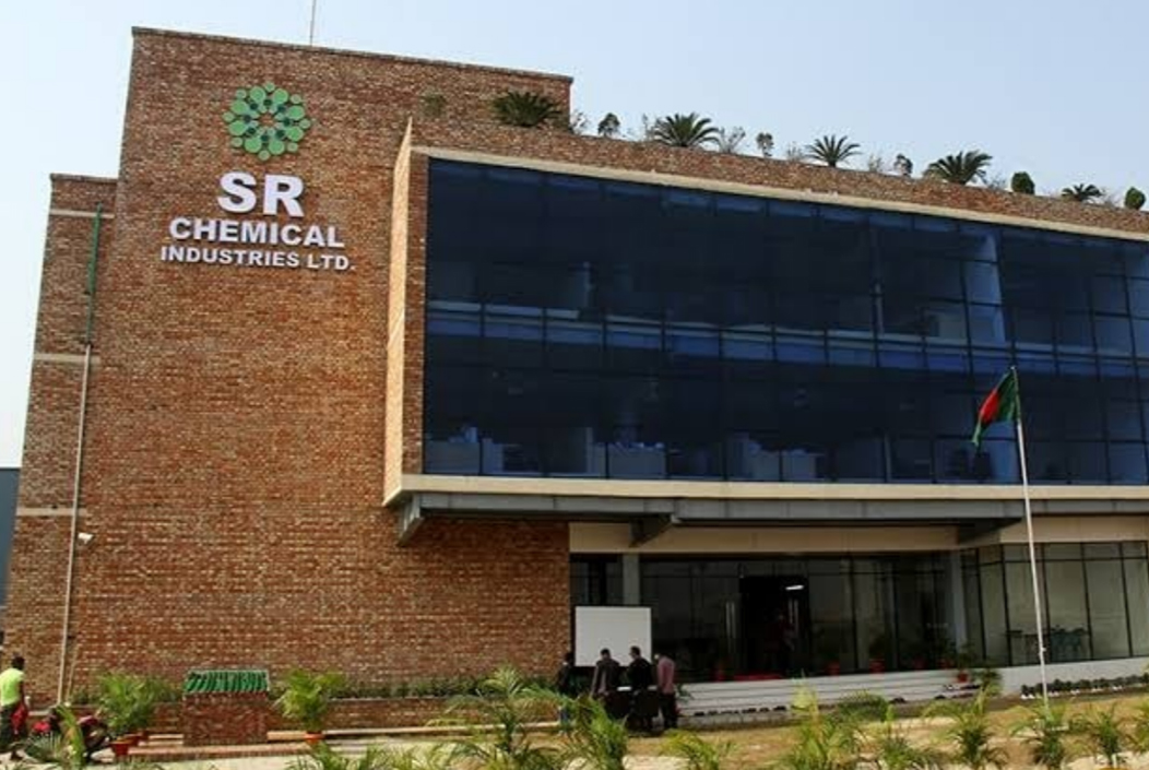 Lecturer, 2 arrested in chemical company extortion case in Sherpur