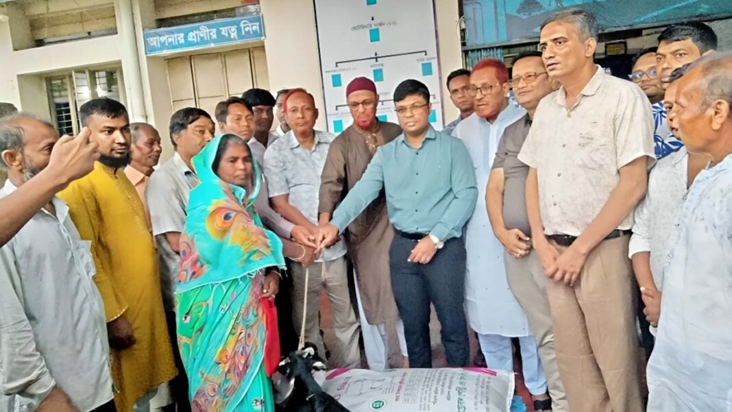 Goats and materials distributed among 92 families of small ethnic groups in Sherpur Onnetion